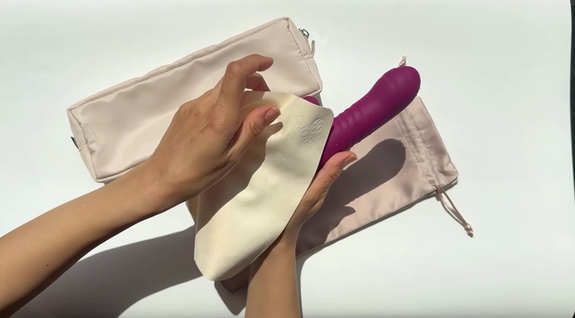 Видеообзор товара: Вибратор Selove Thrusty фиолетовый