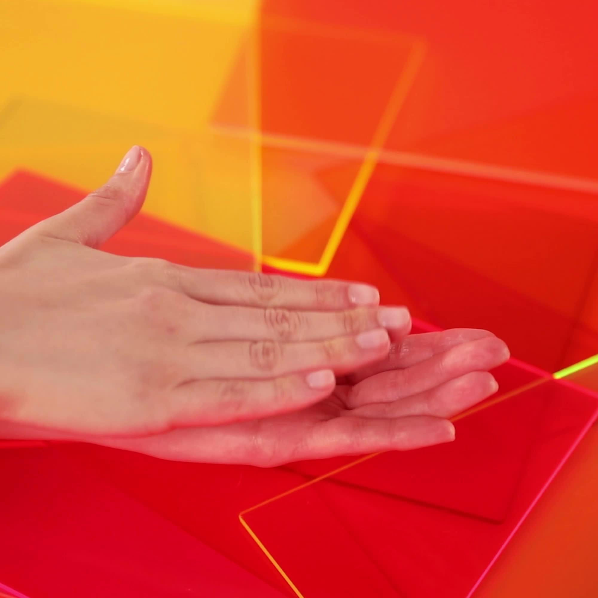 Видеообзор товара: Силиконовый флюид «Tonic Gingembre» с эффектом суперскольжения, 50 мл, MixGliss 6022320