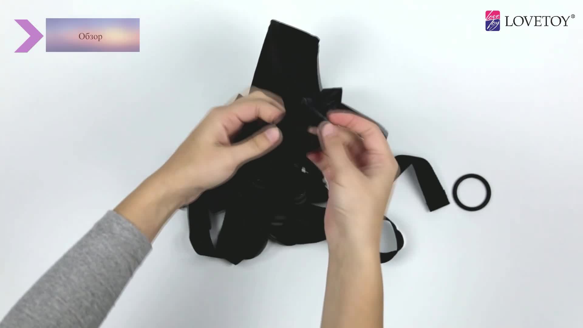 Видеообзор товара: Страпон с вибрацией «HARNESS UNI STRAP 6» две насадки, 12 режимов вибрации, длина 18 см, диаметр 4 см, Lovetoy Россия 531413
