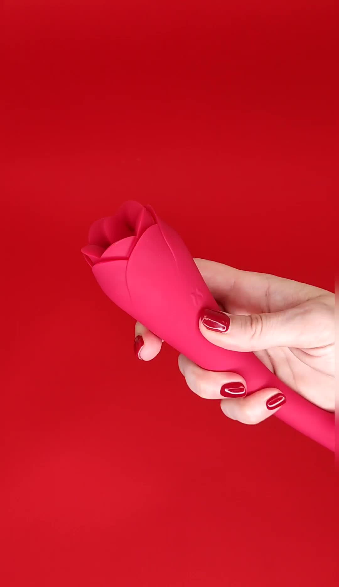 Видеообзор товара: Вибратор для точки G и клитора с язычком, цвет малиновый, Viva Rose Toys RT-34013