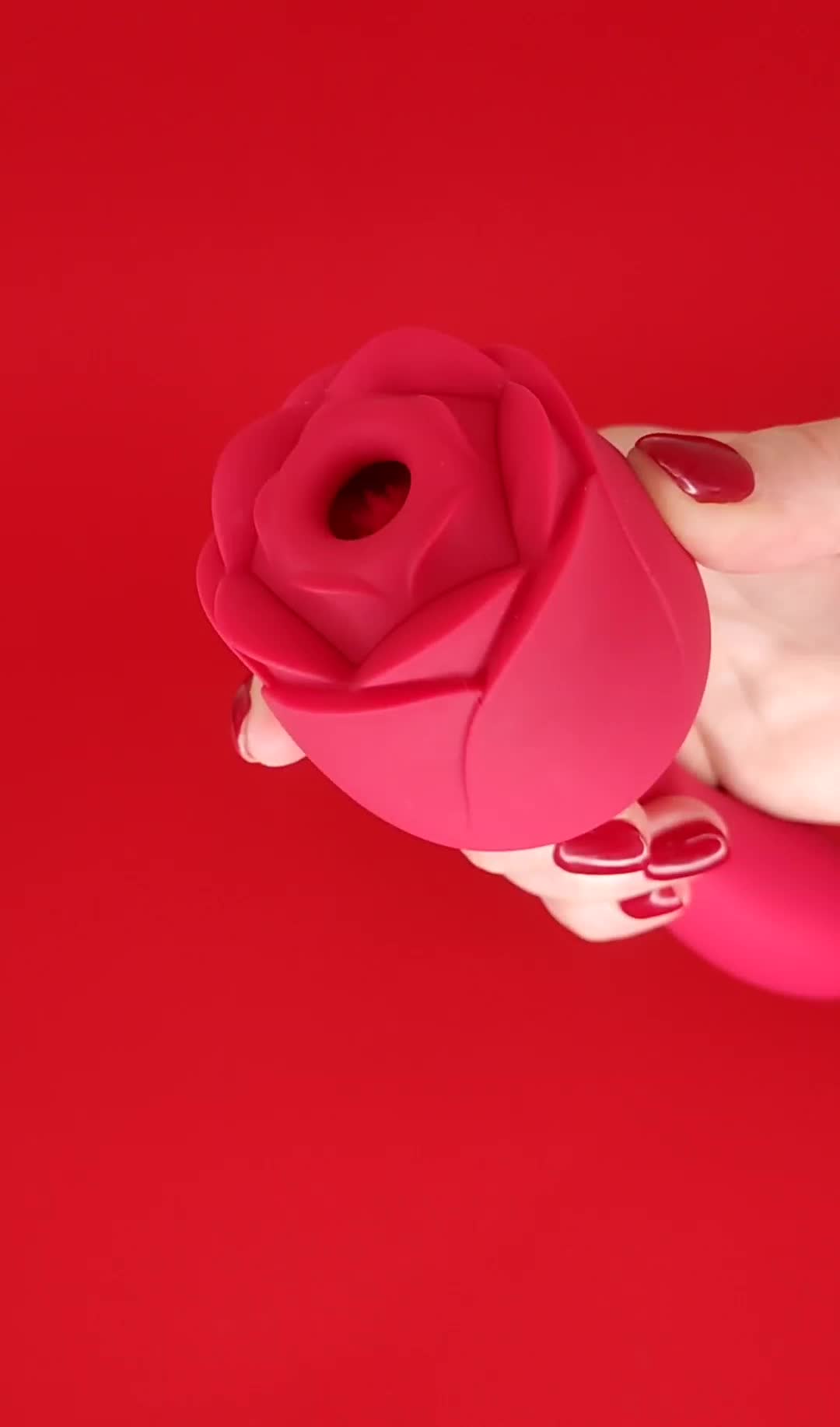 Видеообзор товара: Вибромассажер «Viva Rose Toys» с вакуумной стимуляцией клитора, цвет малиновый, Viva Rose Toys RT-34010