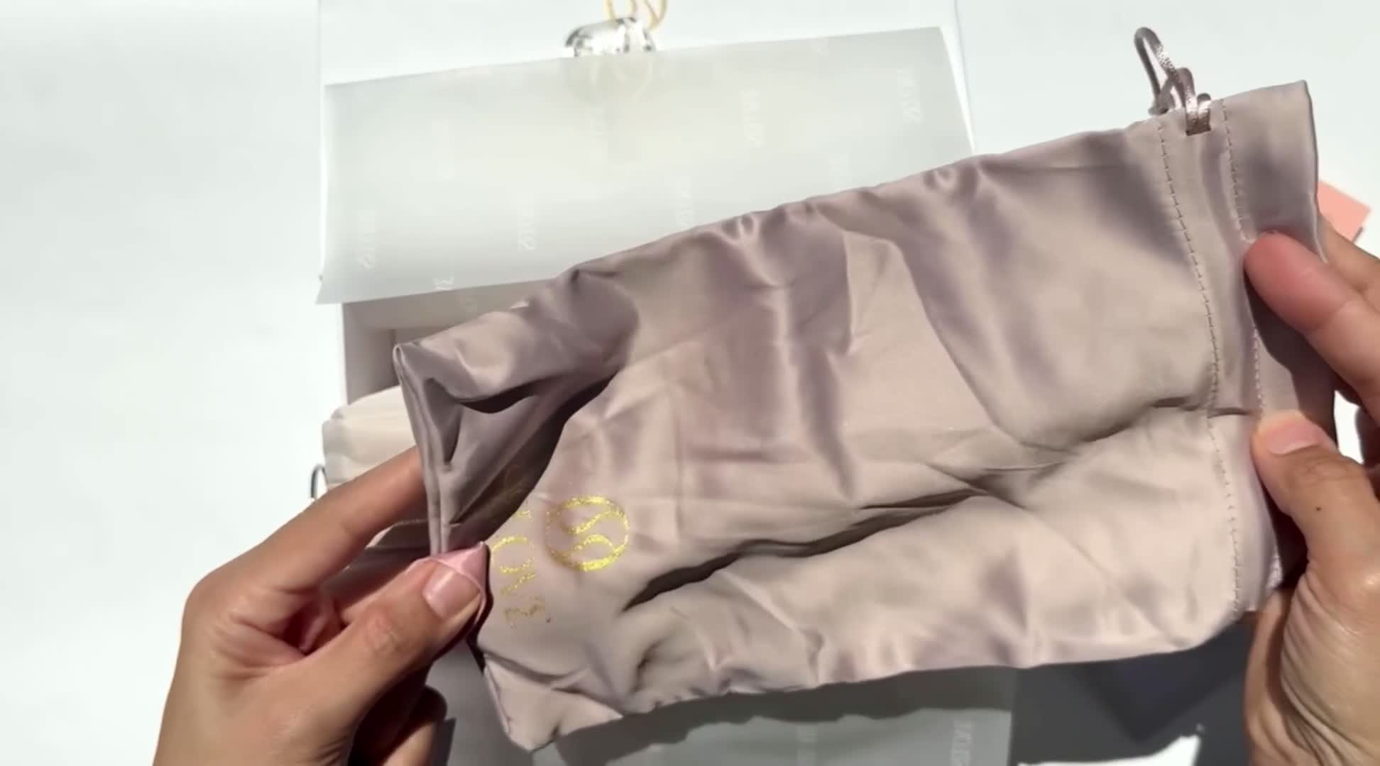 Видеообзор товара: Вибратор Selove Campanula розовый