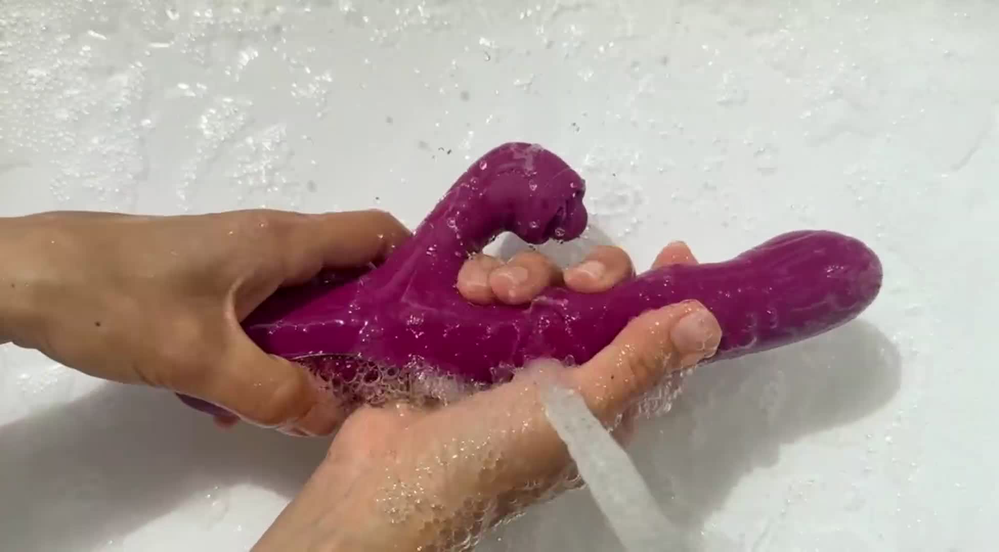 Видеообзор товара: Мультифункциональный вибратор-кролик «ComePlay», цвет фиолетовый, Selove SE201-purple