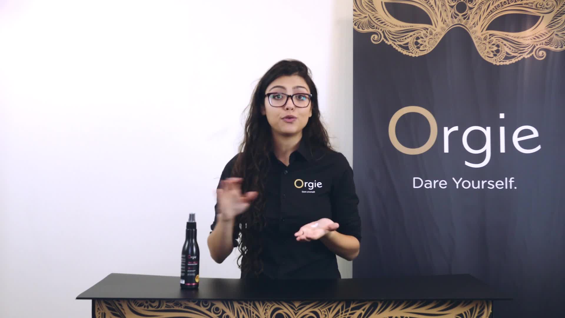 Видеообзор товара: Многофункциональный увлажняющий спрей для тела и волос с феромонами Orgie «The Secret-10 in 1», объем 150 мл