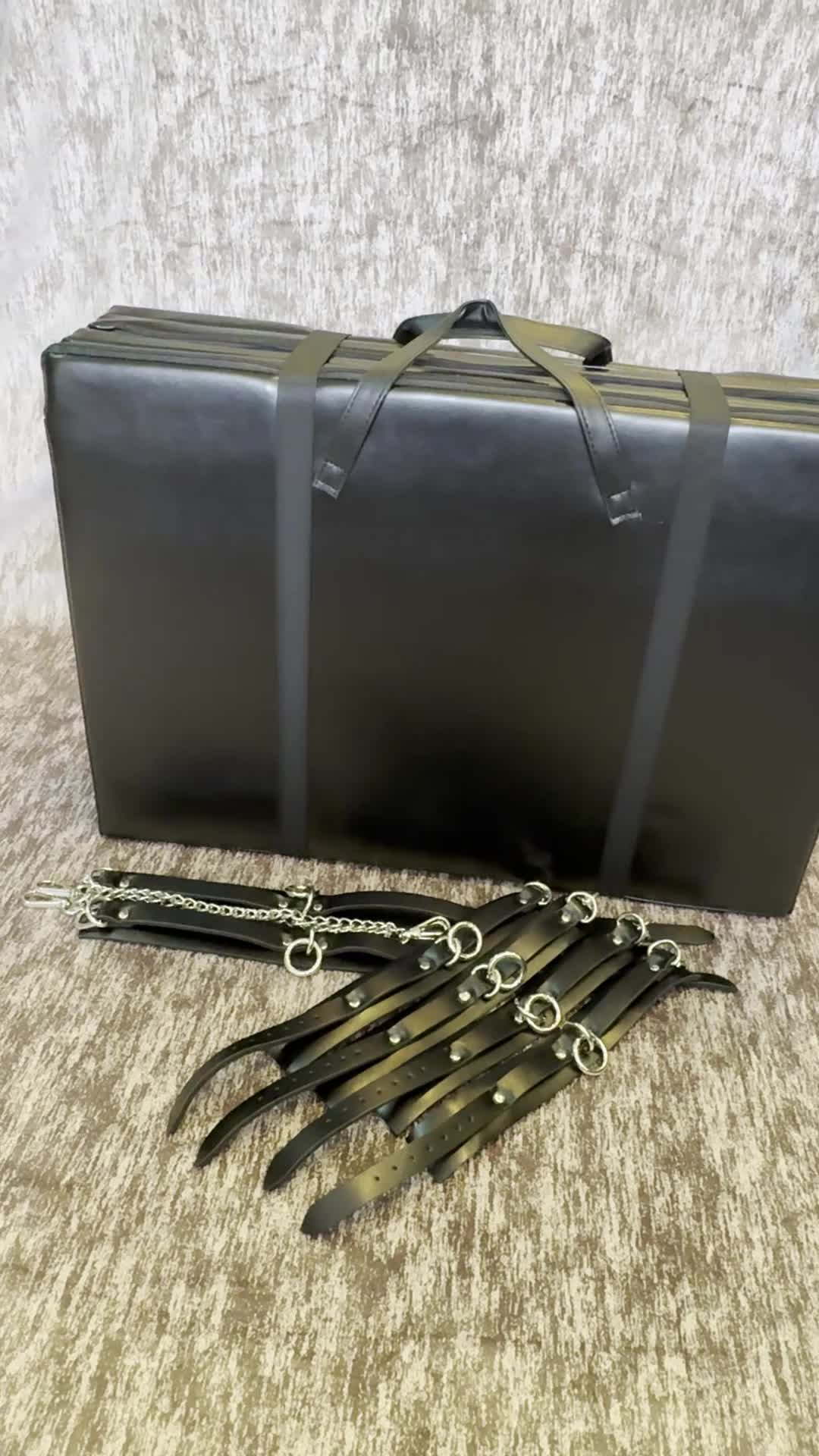 Видеообзор товара: Портативный БДСМ коврик для бондажа